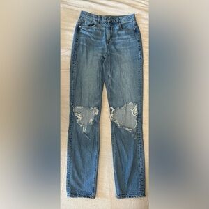 Size-4 Xlong American Eagle Outfitters Blue Denim Jeans with Holes in the Knees